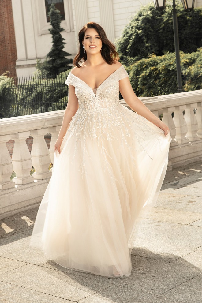 Wyprzedaż sukni ślubnej LO-253 Lovely 2022