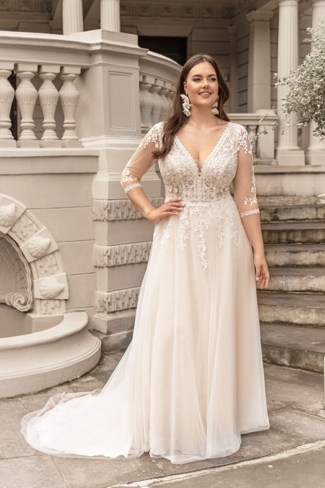 Wyprzedaż sukni ślubnej LO-311T Lovely 2023