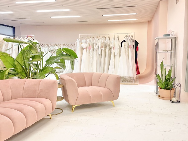 Agnes salon sukni ślubnych - Salon Warszawa